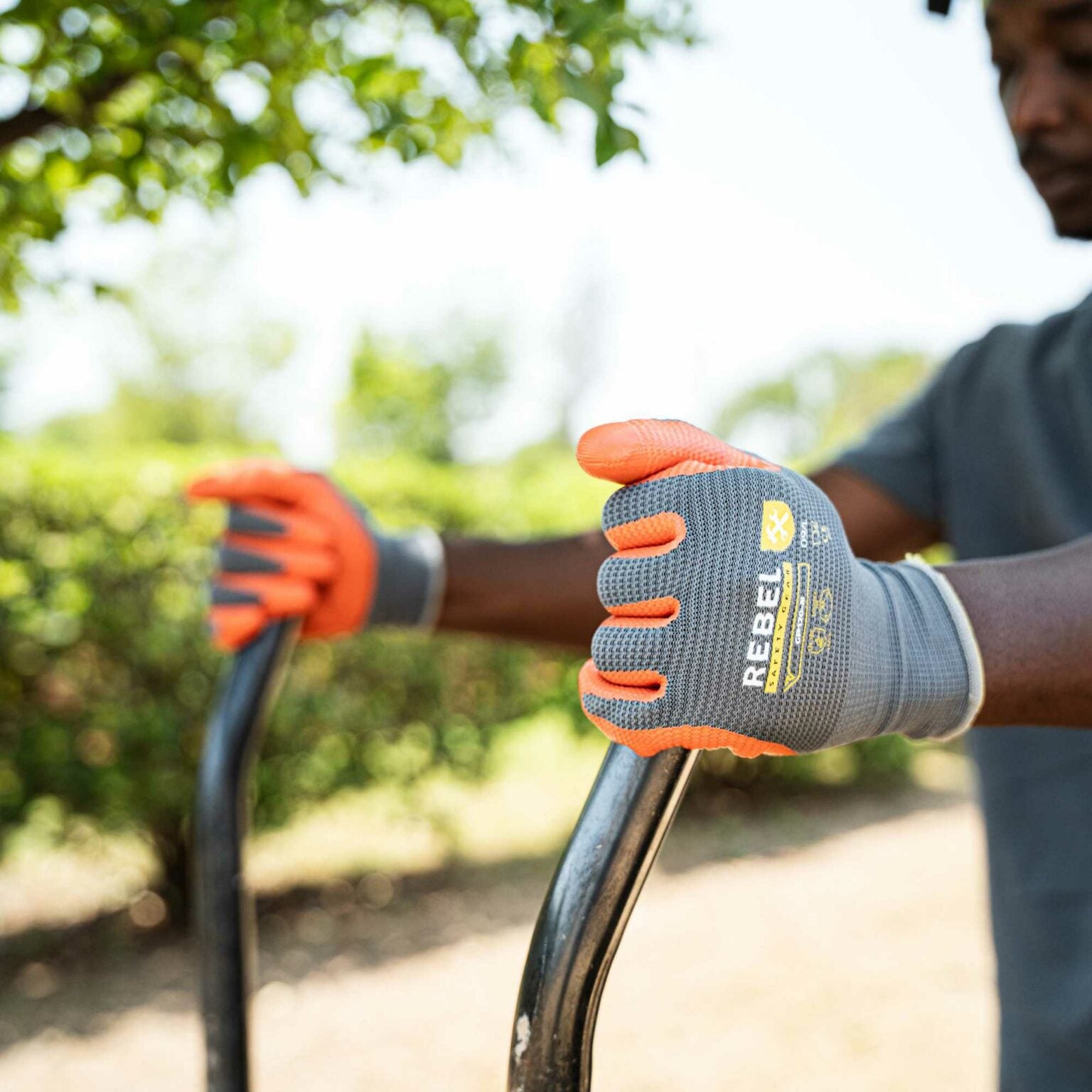 REBEL Versa Grip Wrist Length Gloves