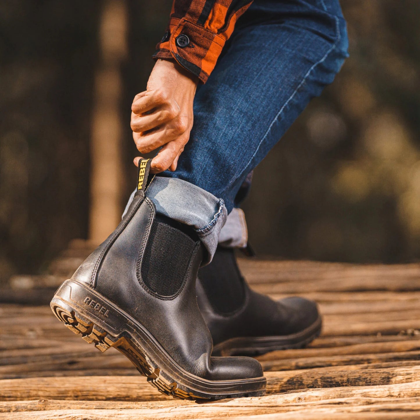 REBEL Urban Retro Classic Chelsea Boot Dark Brown